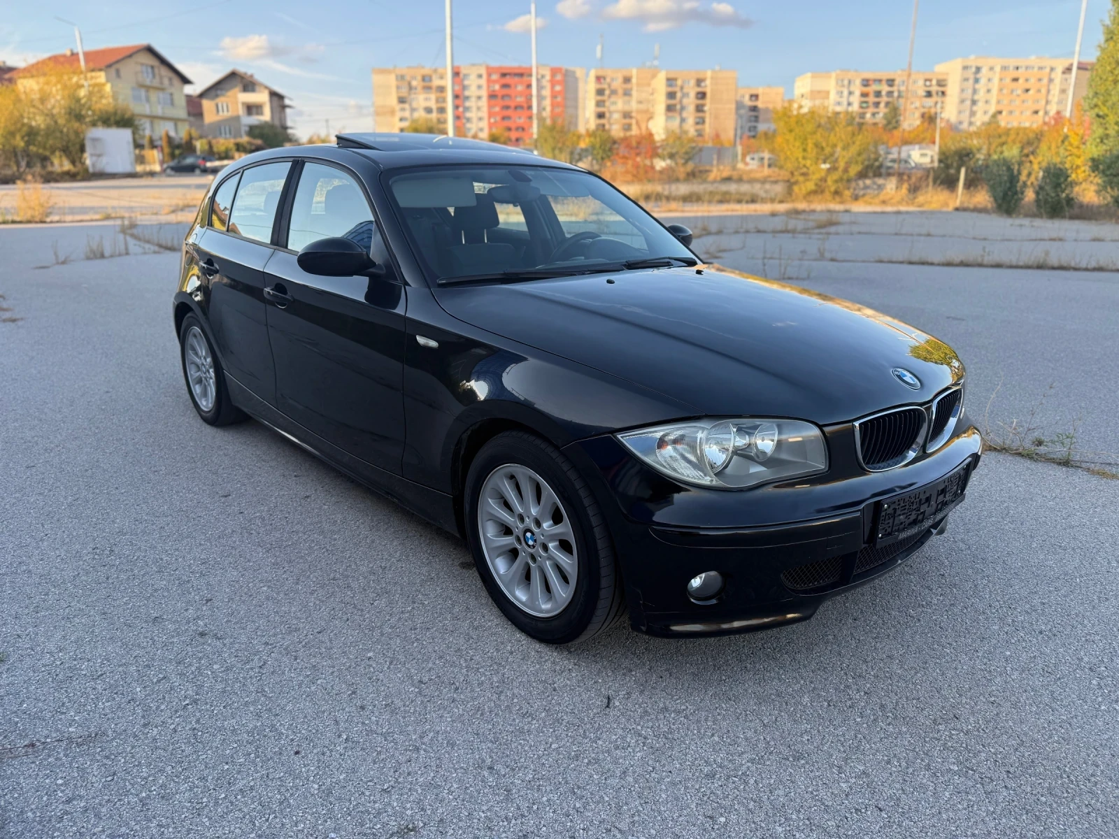 BMW 118 2.0D 6 скорости, шибедах, подгрев 