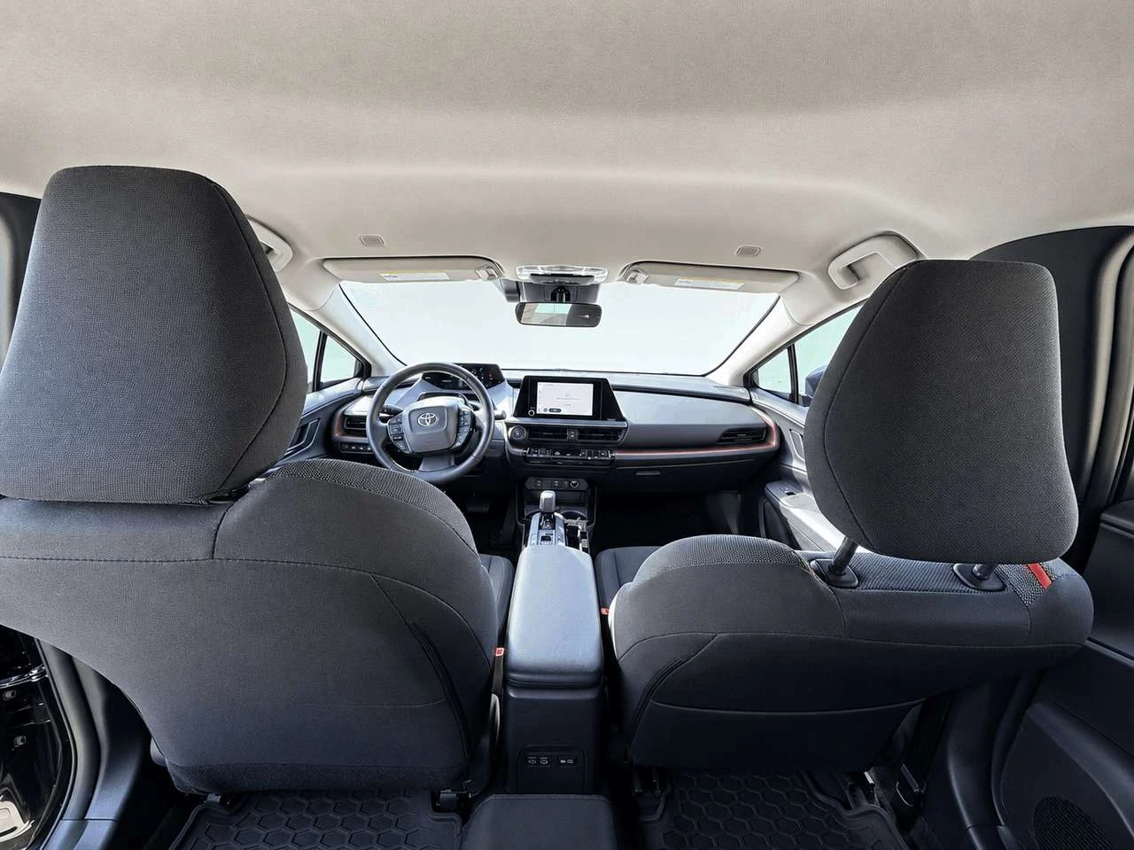 Toyota Prius SE Auto, снимка 9 - Автомобили и джипове - 56541149