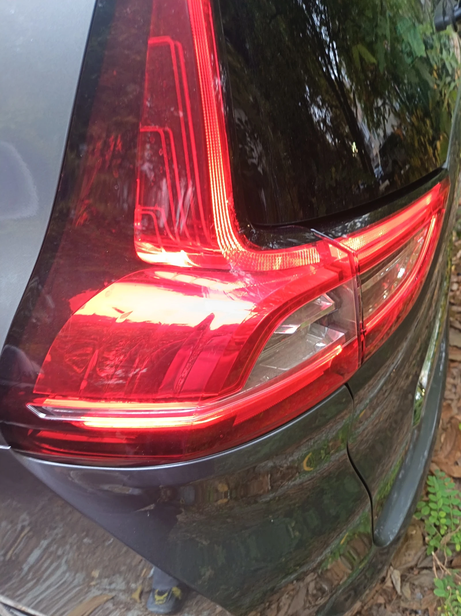 Renault Grand scenic 1.6dCi 160EDC, снимка 7 - Автомобили и джипове - 56729470