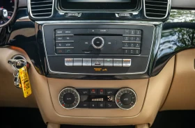 Mercedes-Benz GLE Airmatic / AMG Pack / H&K audio, снимка 10