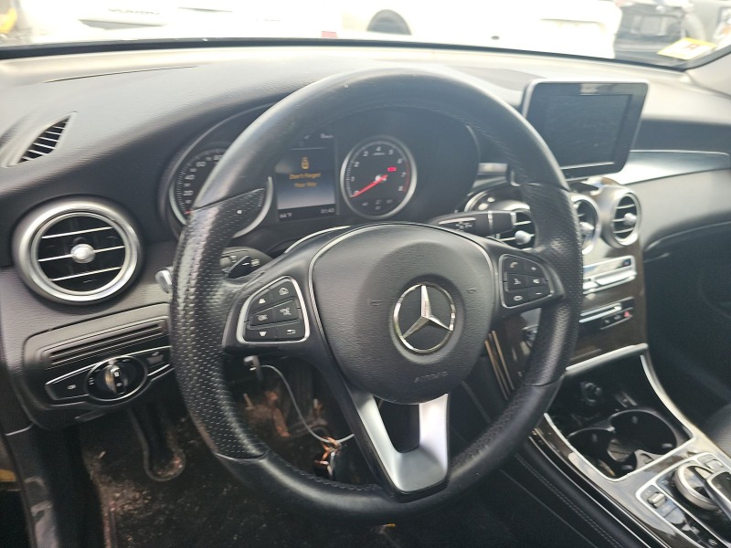 Mercedes-Benz GLC 300, снимка 6 - Автомобили и джипове - 46450533