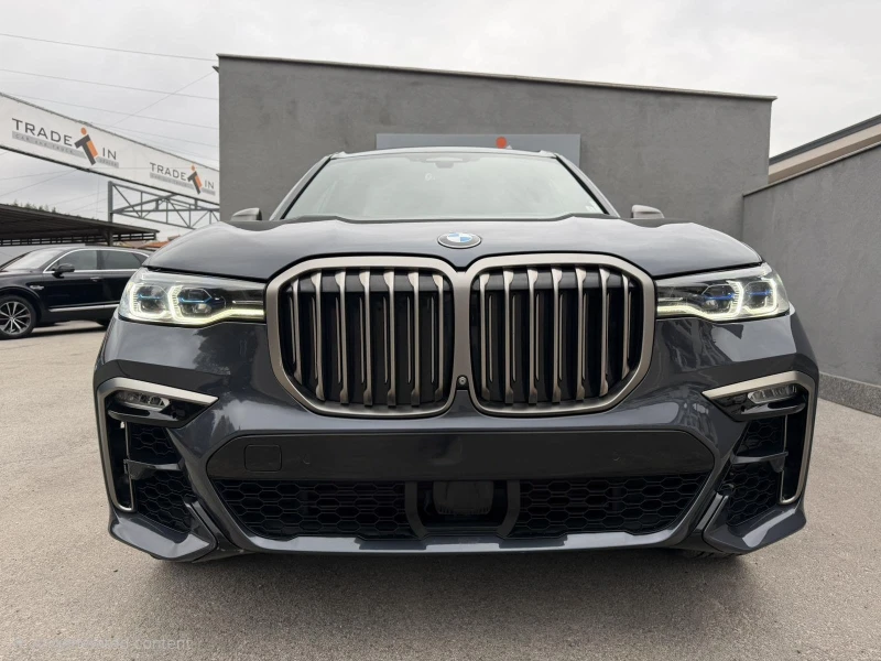 BMW X7 M50D, снимка 2 - Автомобили и джипове - 52331013