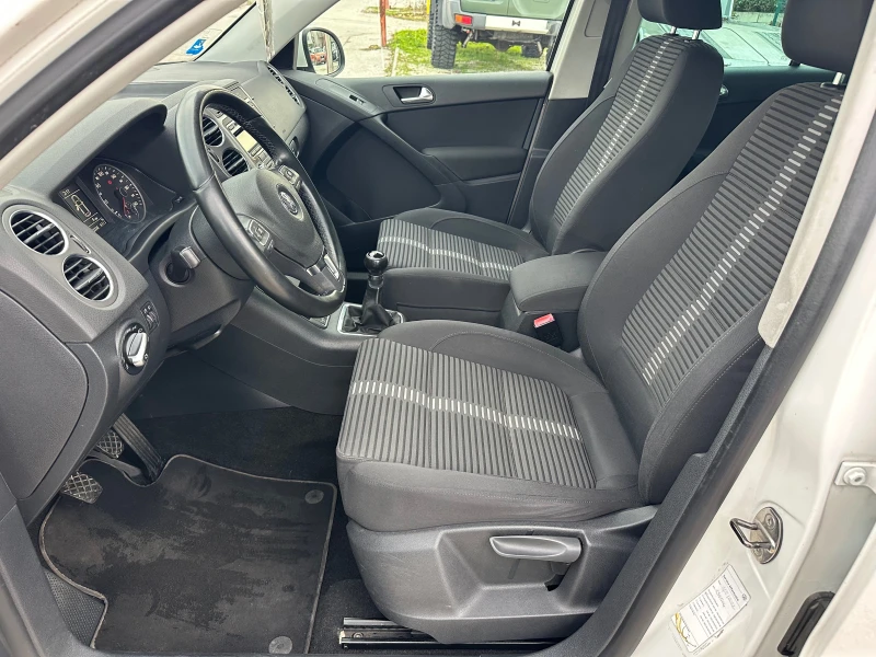 VW Tiguan 1.4TSI* 4x4, снимка 8 - Автомобили и джипове - 52452470