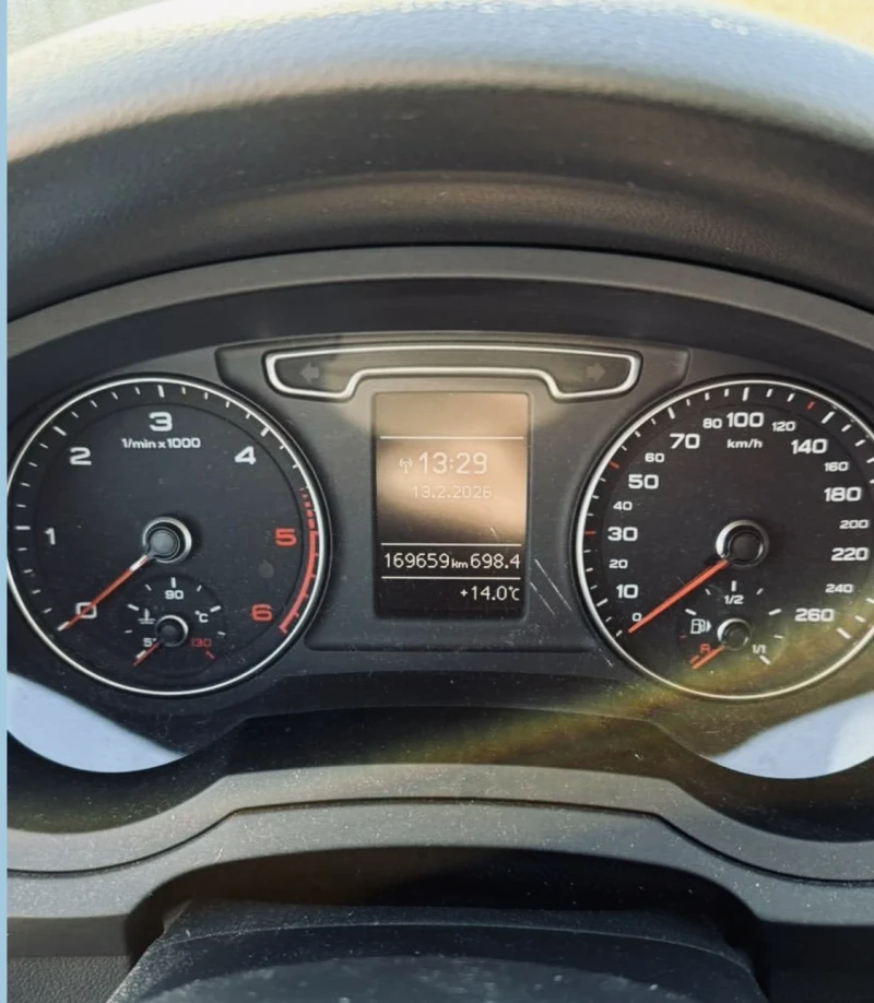 Audi Q3 2.0TDI 150ps Quattro, снимка 6 - Автомобили и джипове - 53484928