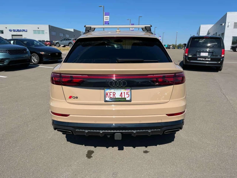 Audi Q8 * Technik * CARFAX * ЦЕНА ДО БГ, снимка 4 - Автомобили и джипове - 53515218