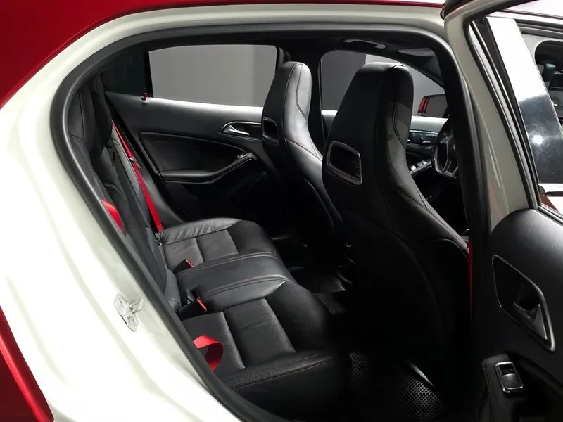 Mercedes-Benz GLA 45 AMG X156 4Matic, снимка 11 - Автомобили и джипове - 54918170
