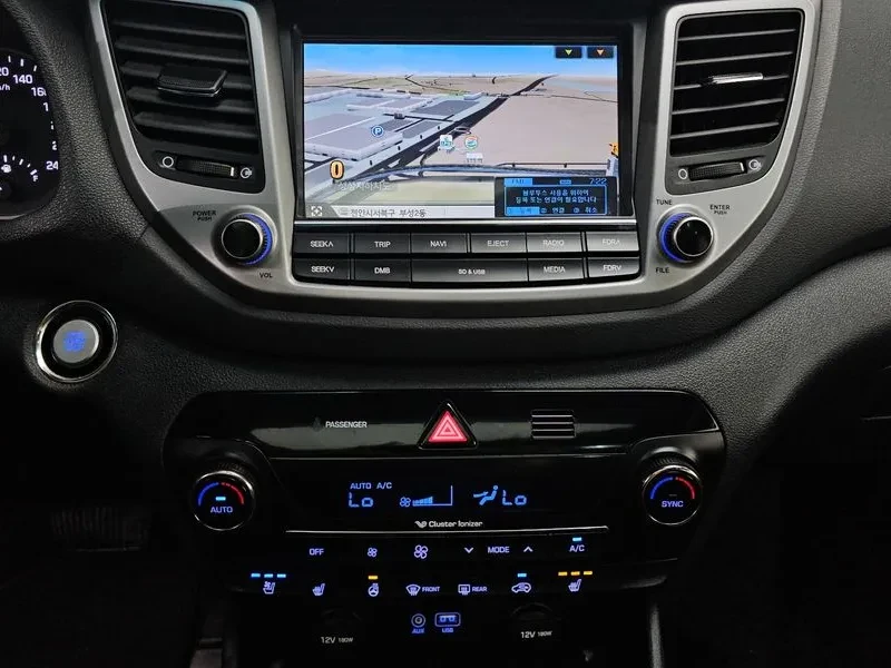 Hyundai Tucson 2.0 - САМО 30% АВАНС, снимка 15 - Автомобили и джипове - 56065847