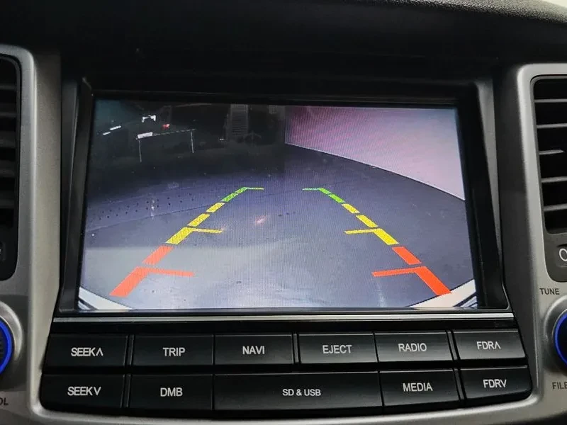 Hyundai Tucson 2.0 - САМО 30% АВАНС, снимка 16 - Автомобили и джипове - 56065847