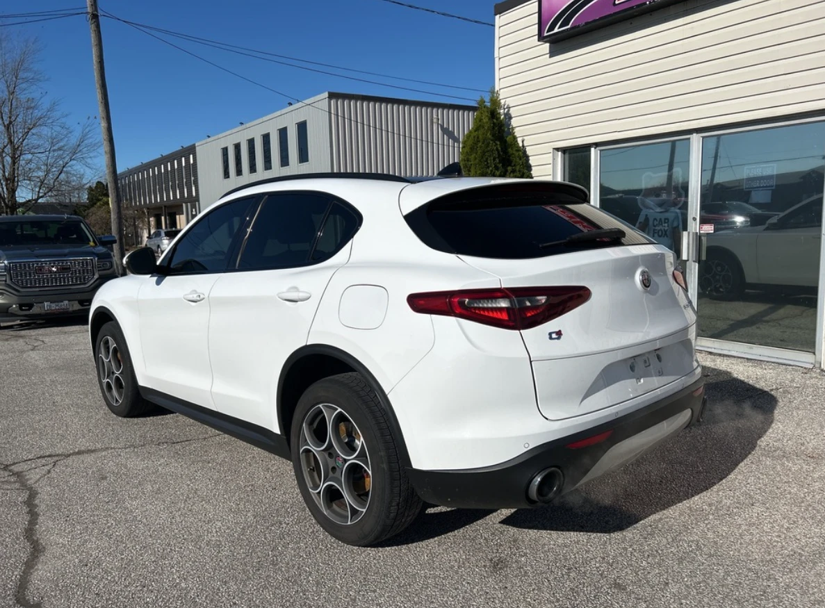 Alfa Romeo Stelvio 2018 Alfa Romeo Stelvio Sport - изображение 4