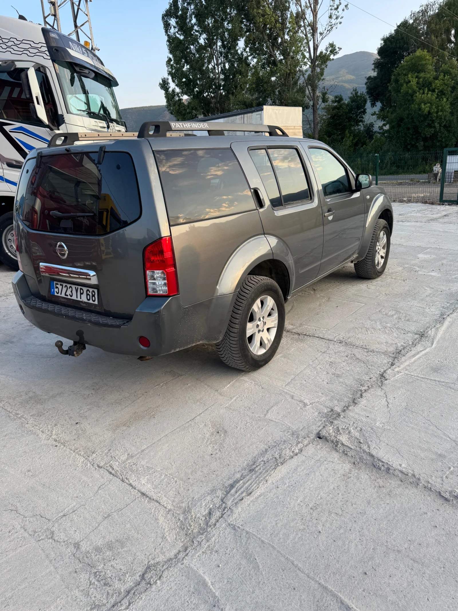 Nissan Pathfinder  - изображение 4