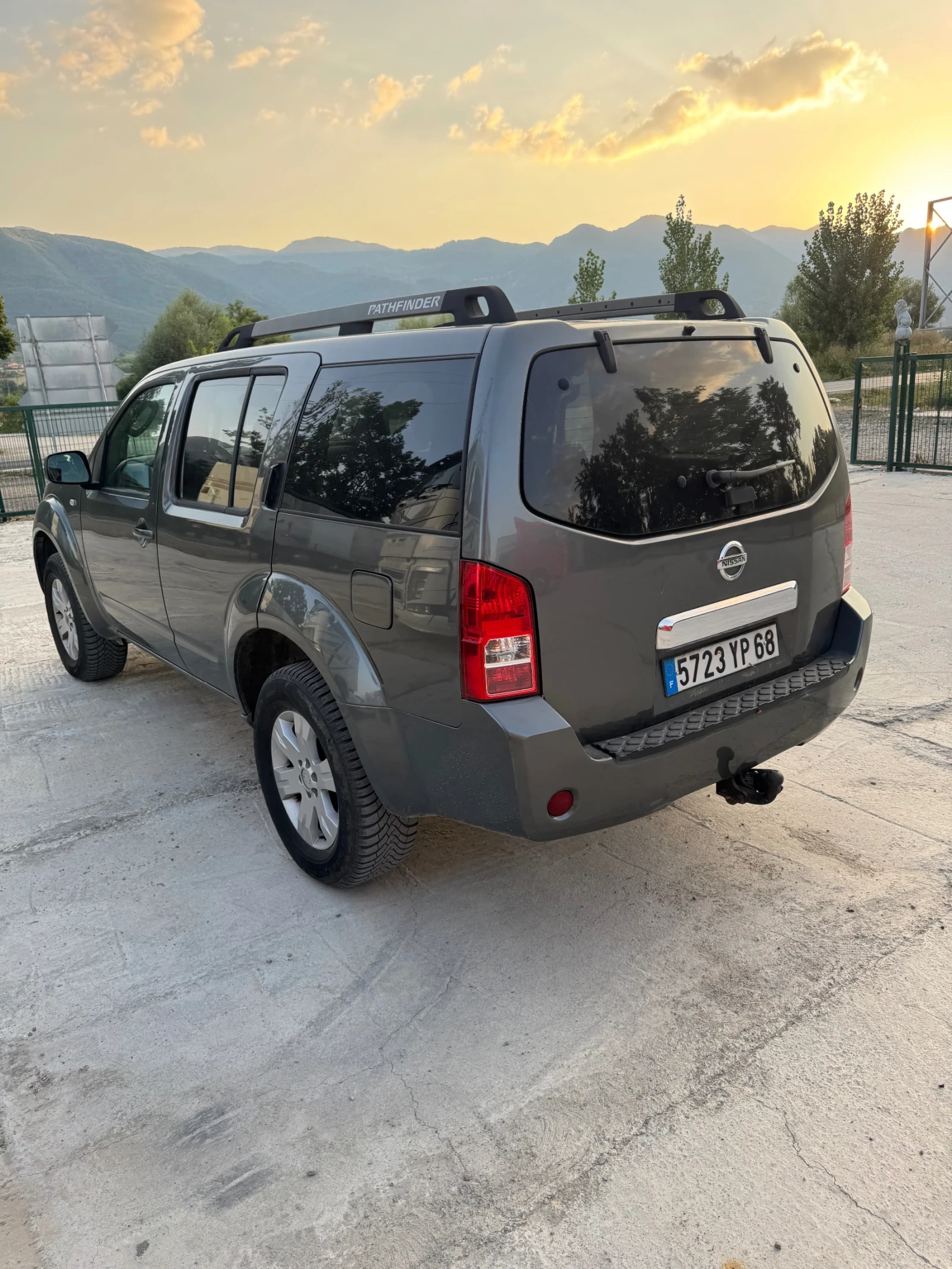 Nissan Pathfinder  - изображение 6