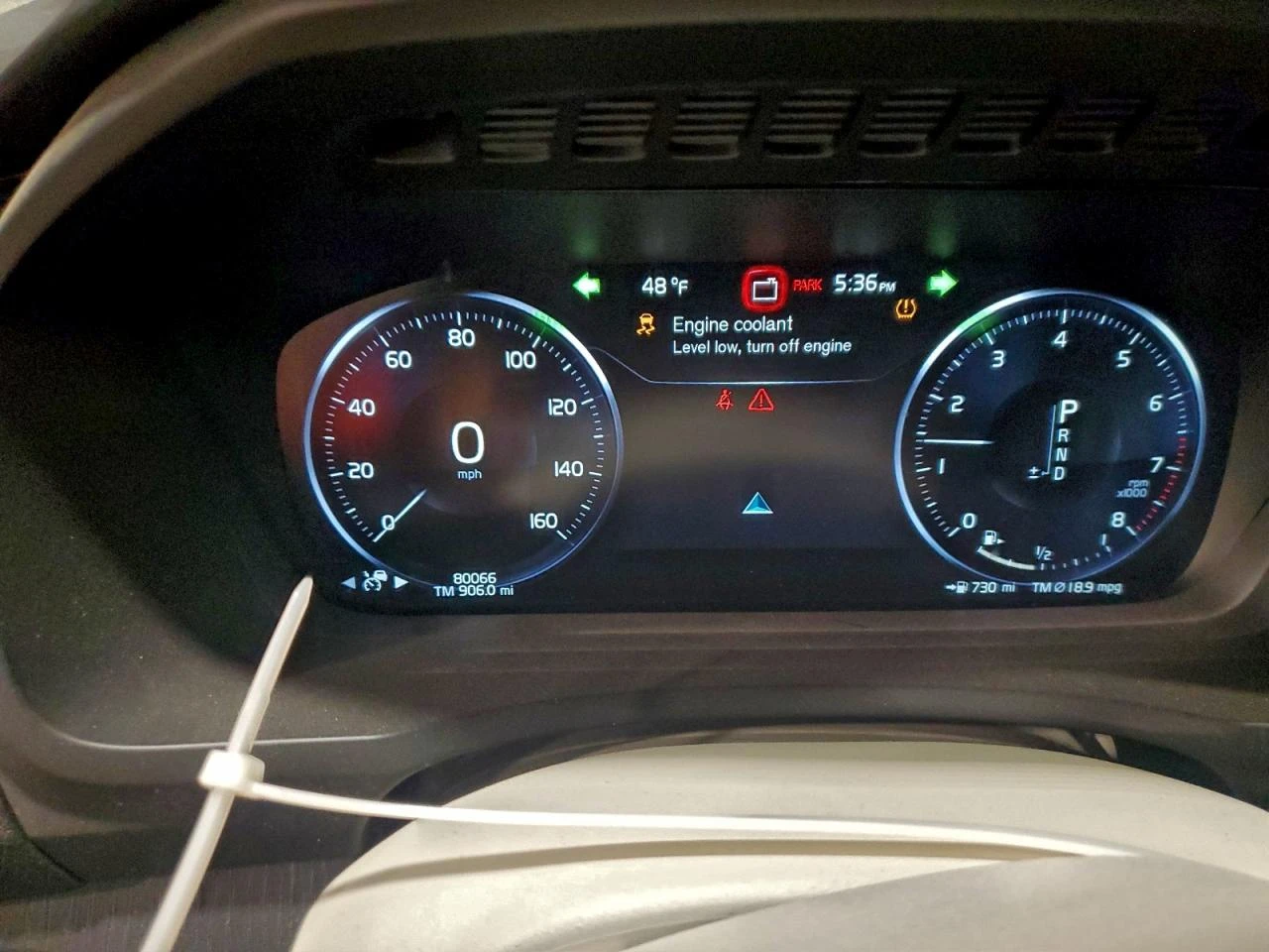 Volvo Xc90 * T6* MOMENTUM*  - изображение 8