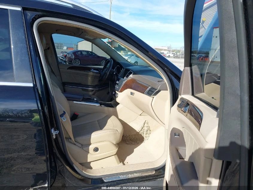 Mercedes-Benz GL 450 4.6l 4Matic - изображение 6