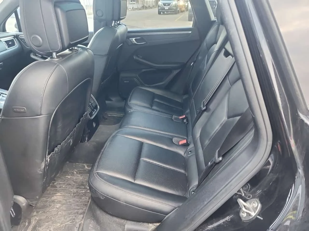 Porsche Macan 2.0 AWD | ПОДГРЕВИ | 2 KEYS | CARFAX, снимка 11 - Автомобили и джипове - 53805326