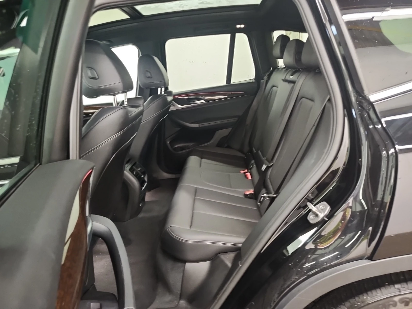 BMW X3 xDrive30i, снимка 17 - Автомобили и джипове - 54440617
