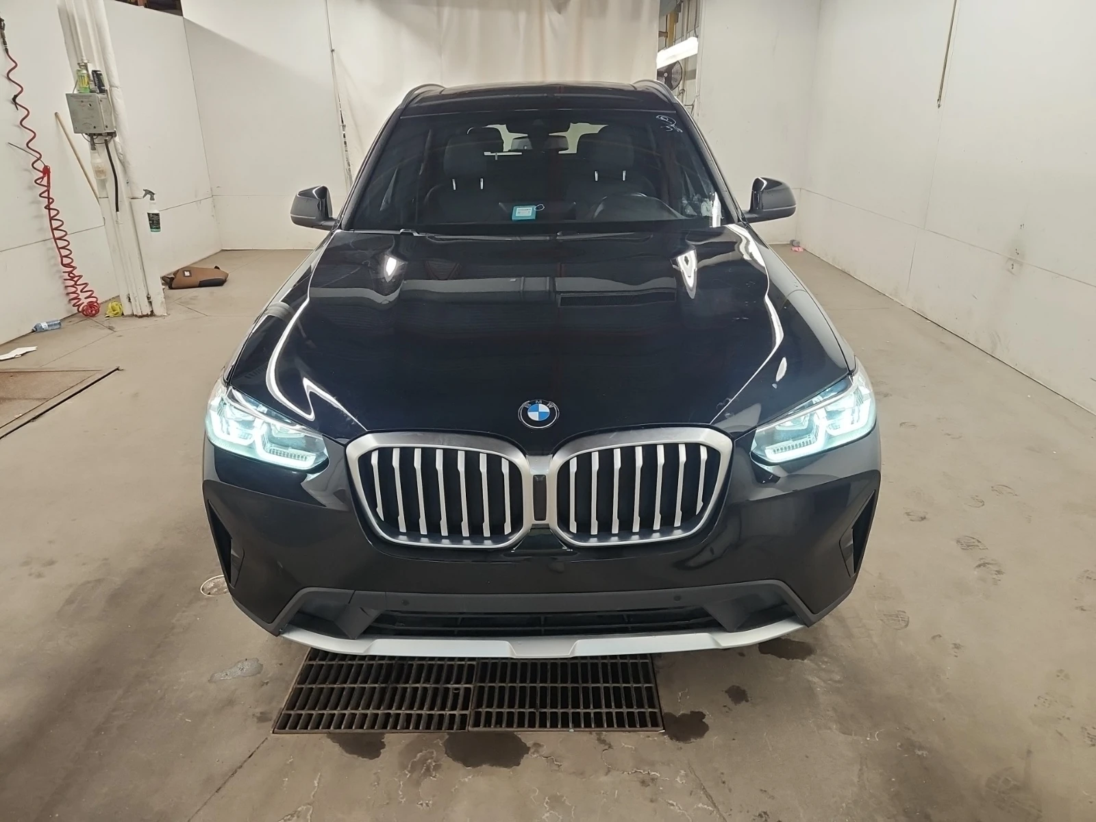 BMW X3 xDrive30i, снимка 4 - Автомобили и джипове - 54440617