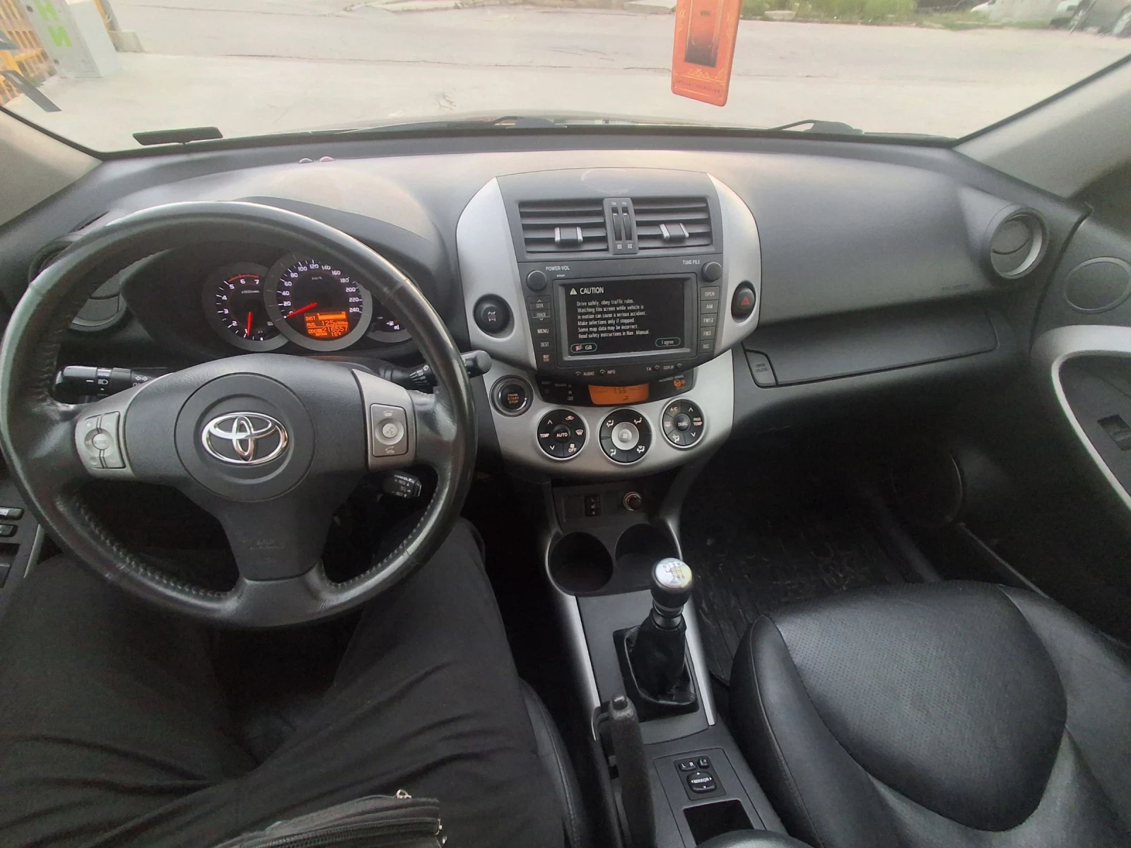 Toyota Rav4 2.2 D-CAT , снимка 9 - Автомобили и джипове - 54515175