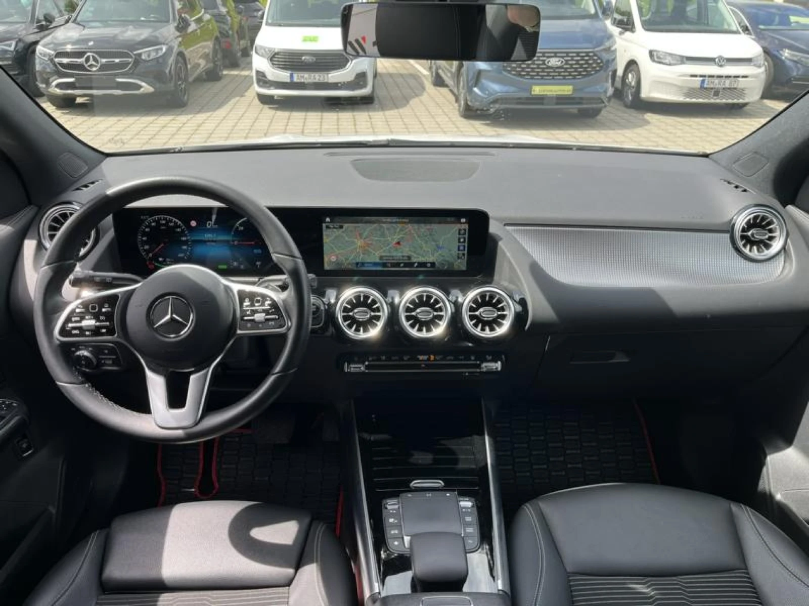 Mercedes-Benz EQA 300 progressive - 4-Matic, снимка 7 - Автомобили и джипове - 55079955