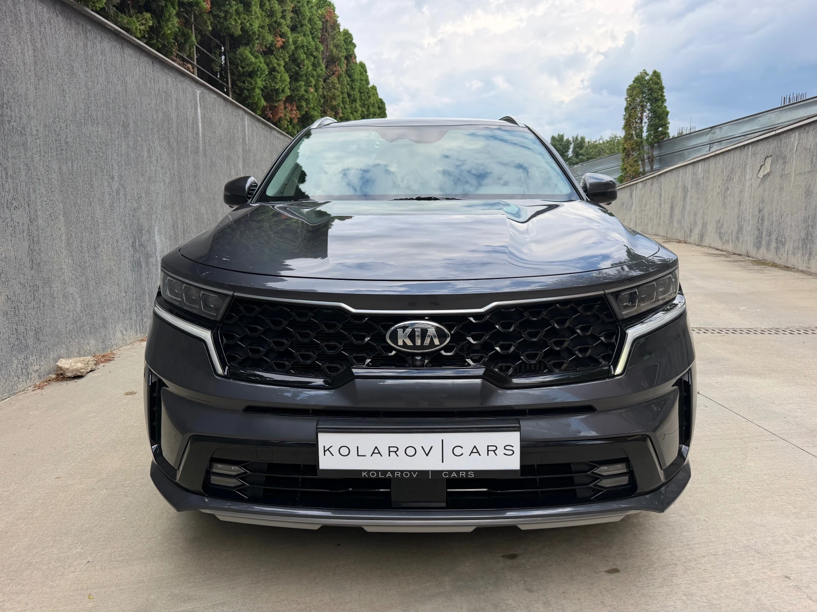 Kia Sorento 2.2 CRDi (201 кс) DCT 7 Seat, снимка 2 - Автомобили и джипове - 55207782