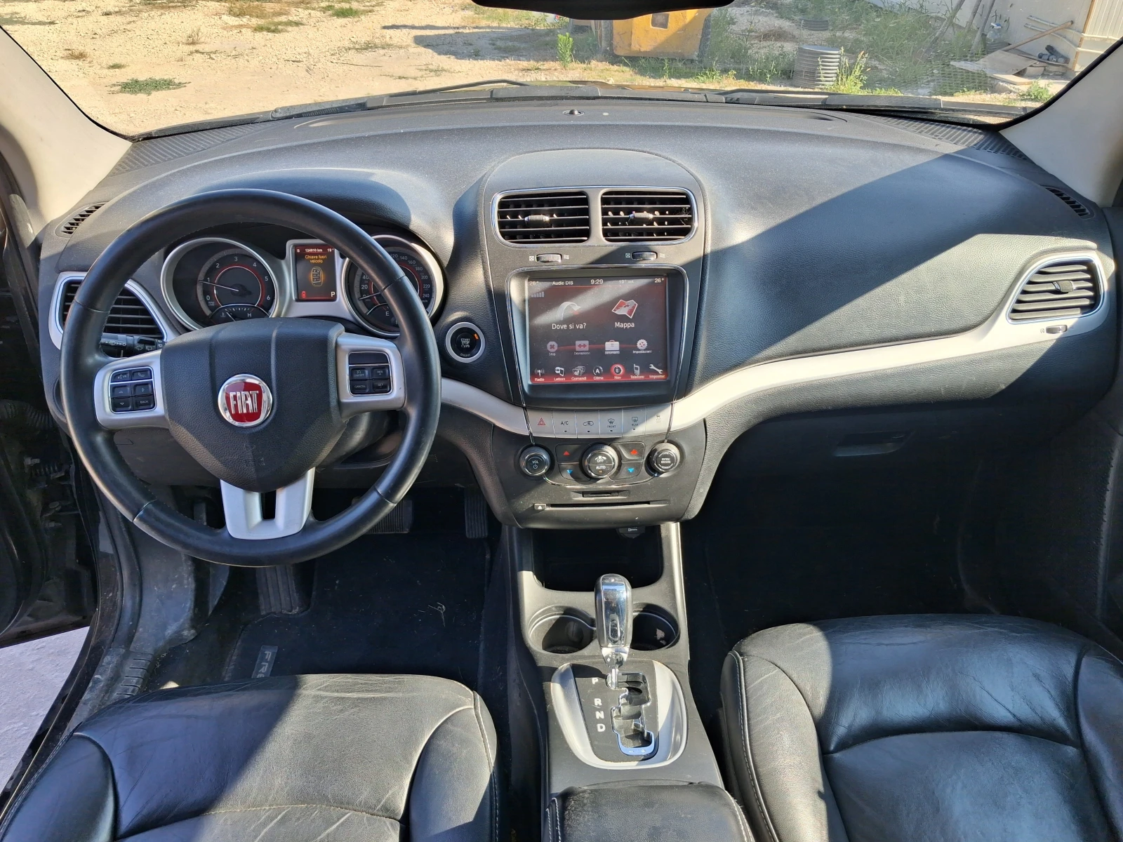 Fiat Freemont 2.0d, 4x4, Автоматик, 7места, снимка 13 - Автомобили и джипове - 55471788