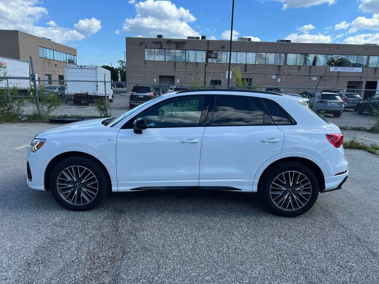 Audi Q3 * Progressiv * ГЛАВНО ПРЕДСТАВИТЕЛСТВО НА BMW, снимка 2 - Автомобили и джипове - 55481524