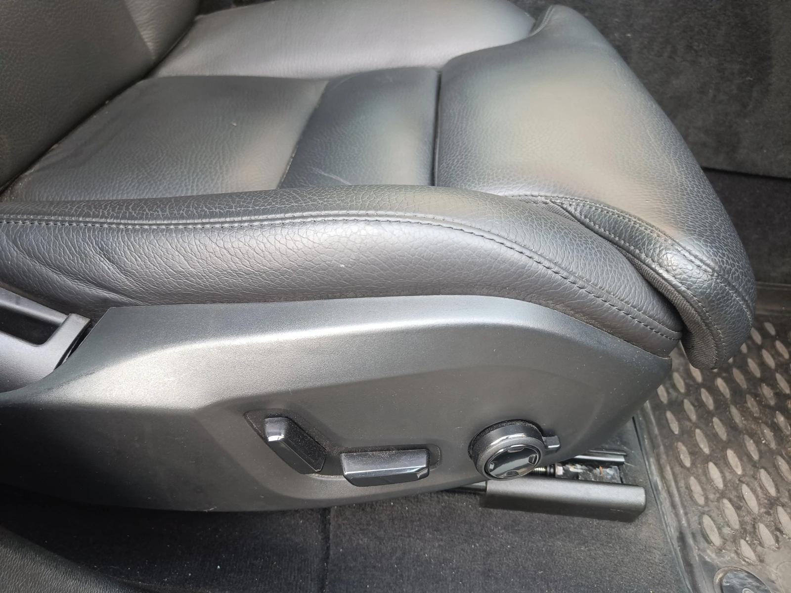Volvo XC60 ULTIMATE BRIGHT, снимка 7 - Автомобили и джипове - 56175909