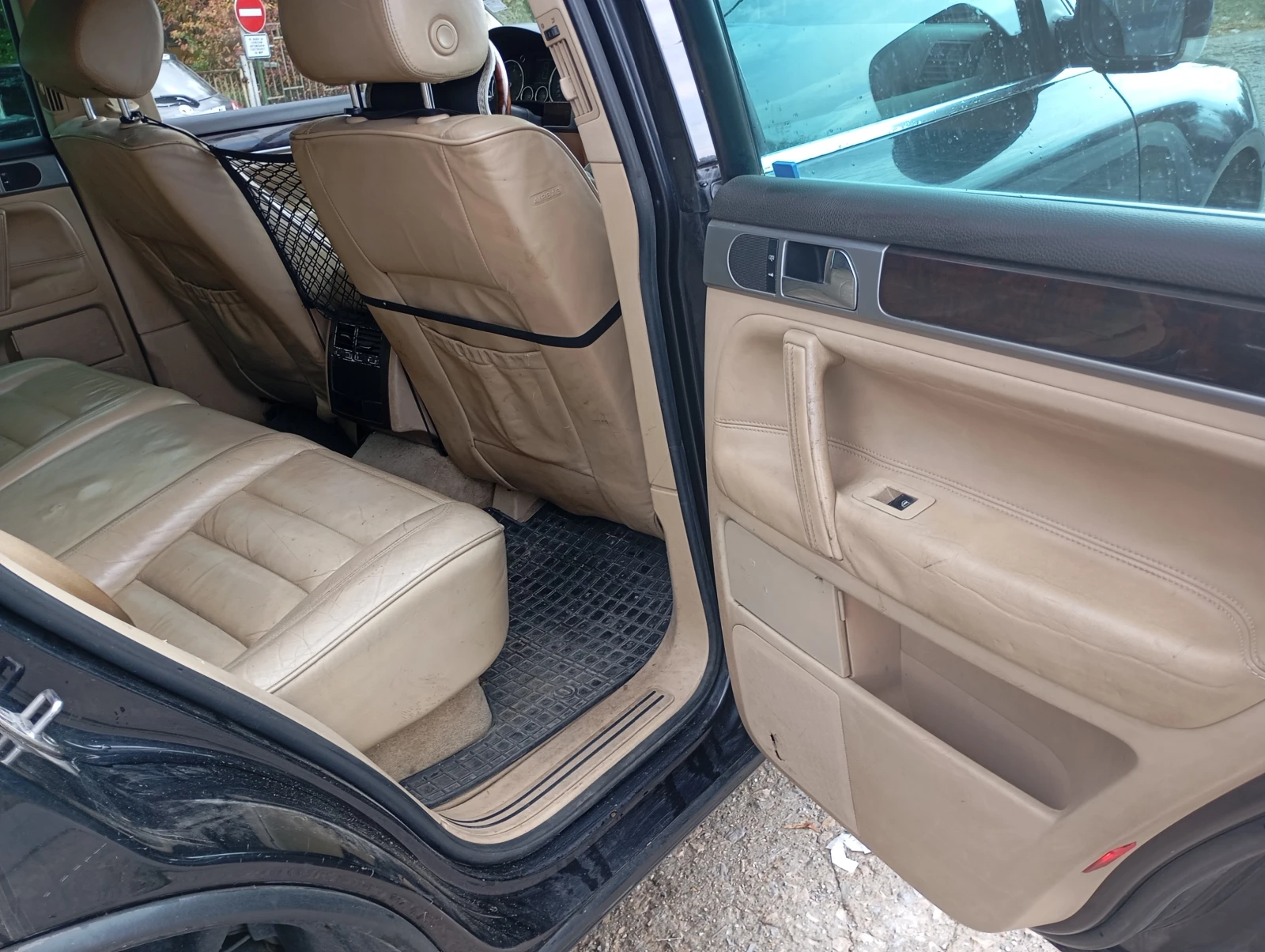 VW Touareg, снимка 7 - Автомобили и джипове - 56532951