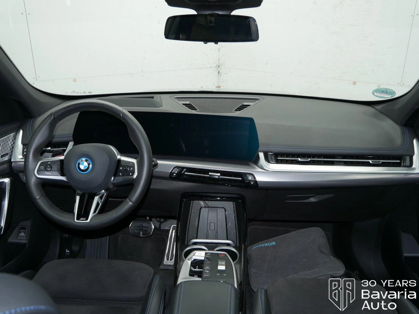 BMW iX1 30 xDrive, снимка 5 - Автомобили и джипове - 56632891