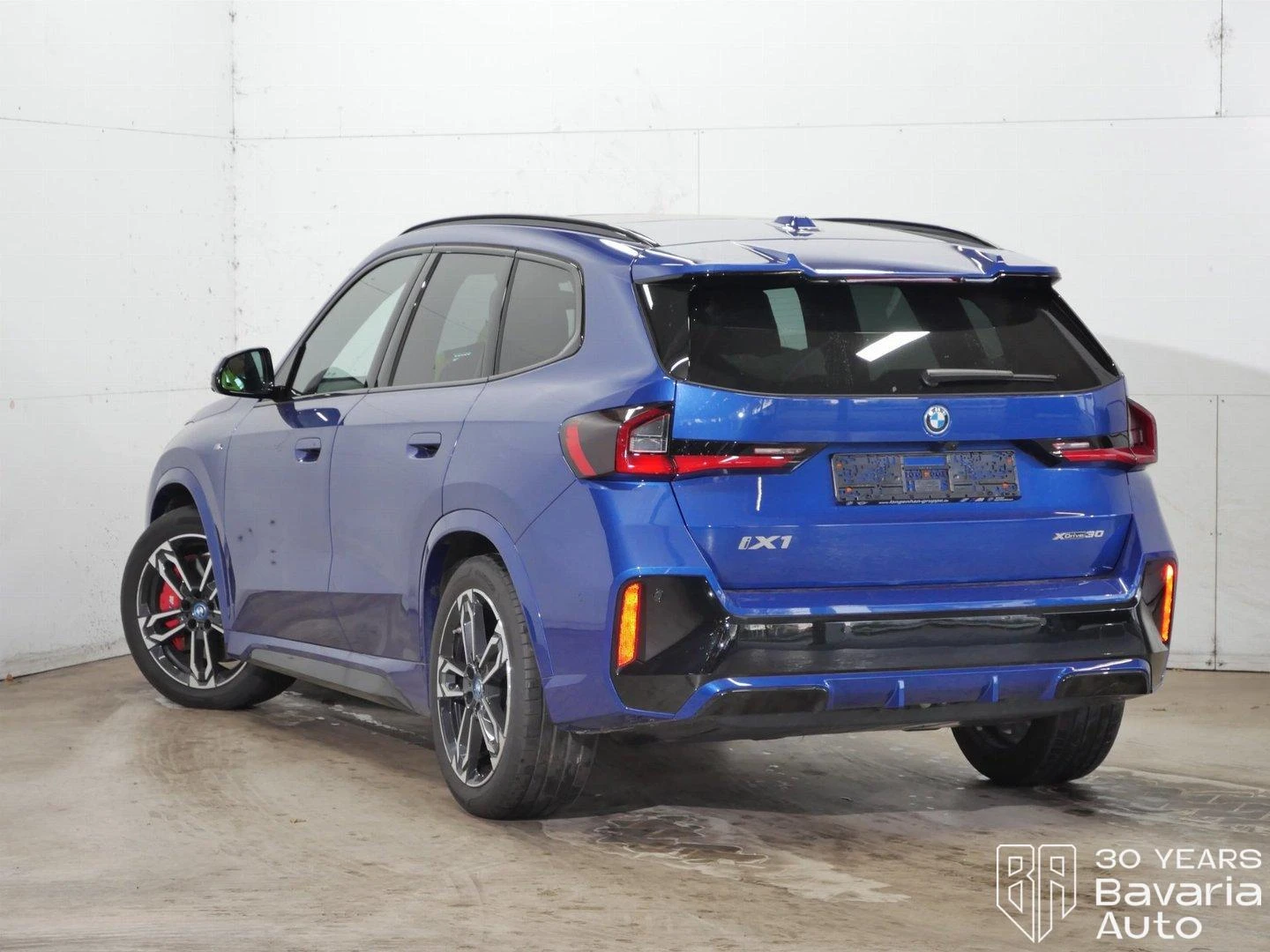 BMW iX1 30 xDrive, снимка 2 - Автомобили и джипове - 56632891