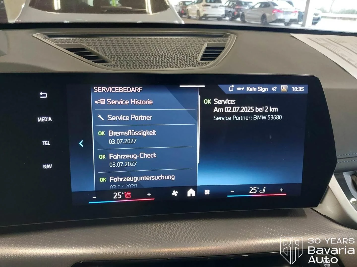 BMW iX1 30 xDrive, снимка 10 - Автомобили и джипове - 56632891