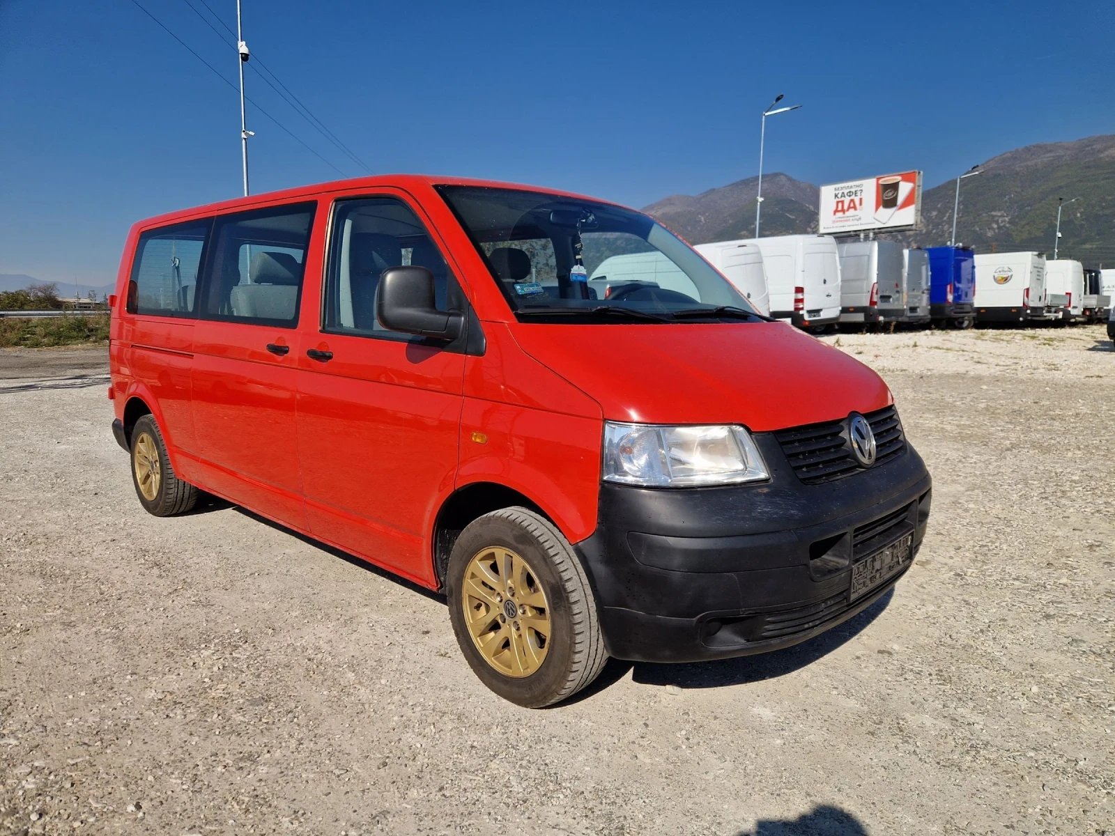 VW Transporter Maxxi 1.9 TDI - изображение 2