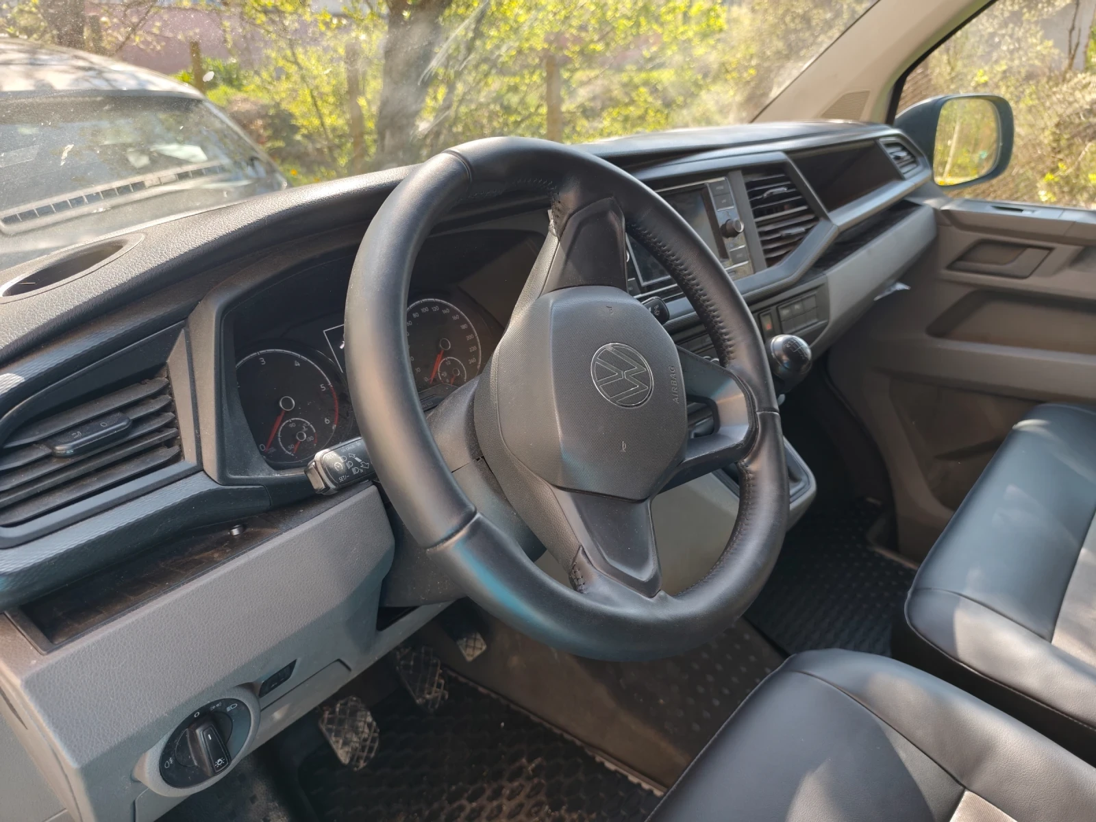 VW Transporter Т6.1 Фейслифт 2.0тди 110к.с 11.2020г - изображение 5