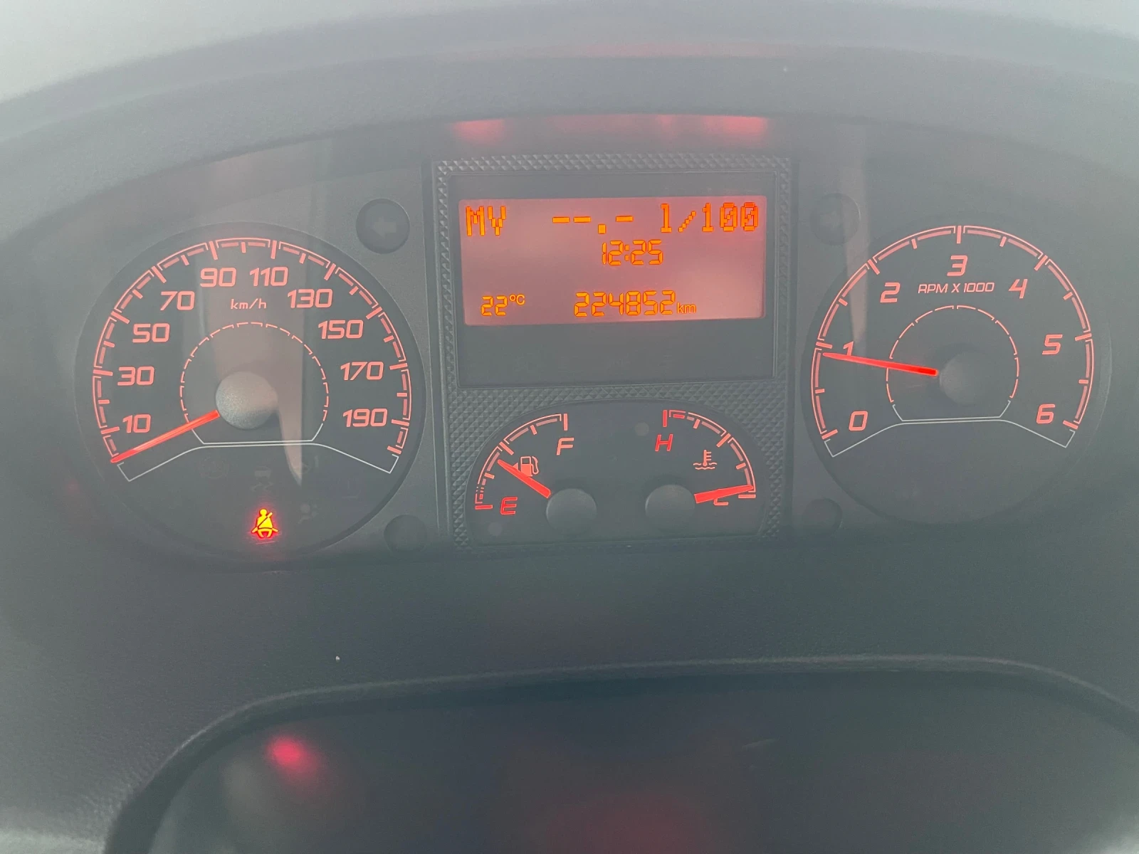 Peugeot Boxer, снимка 13 - Бусове и автобуси - 54955248