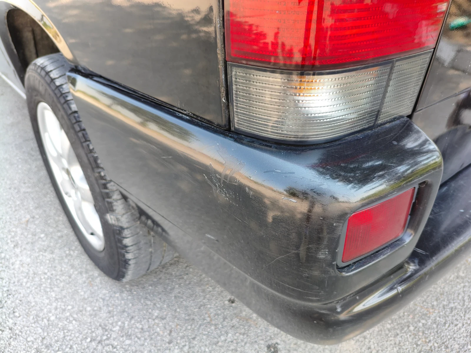 VW T4 caravelle 2.5 tdi 102 ps, снимка 11 - Бусове и автобуси - 55621368