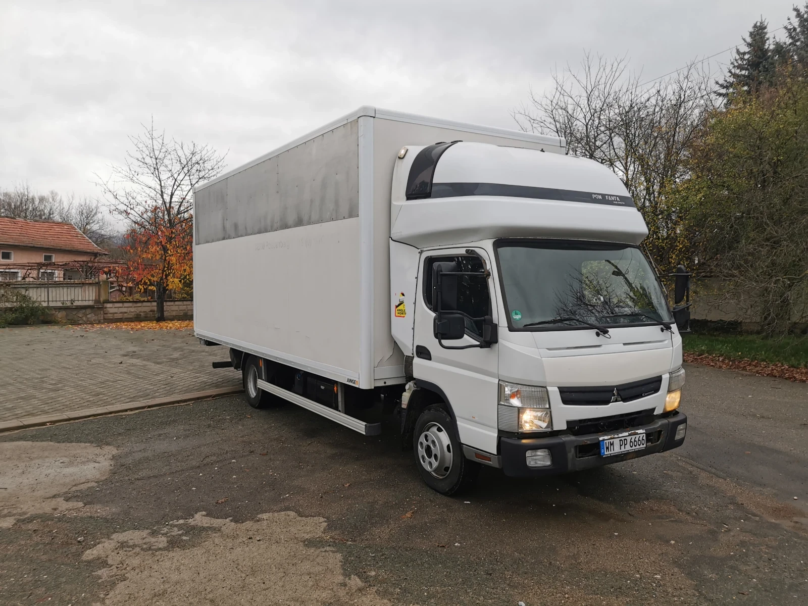 Mitsubishi Canter 7, 5t евро6 - изображение 2