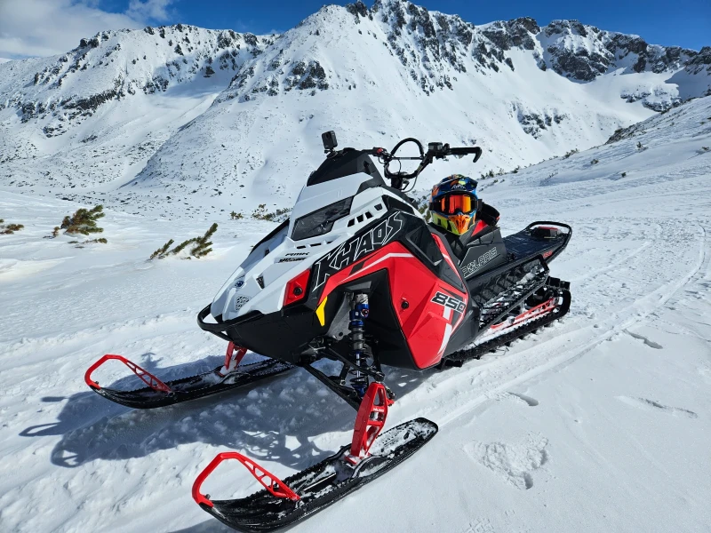 Polaris Snowmobile Khaos 155