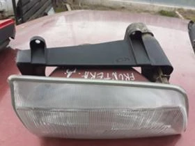 Десен фар за Опел  Фронтера 93г., снимка 2