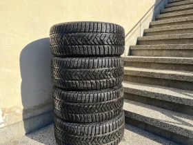 Гуми Зимни 245/40R18