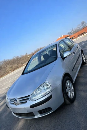 VW Golf 1.6 бензин 102к.с като нов промоция. , снимка 6