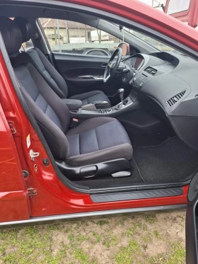Honda Civic 1.8i-140кс, снимка 15
