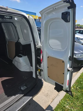 Ford Courier 1.5D 2022г, снимка 14