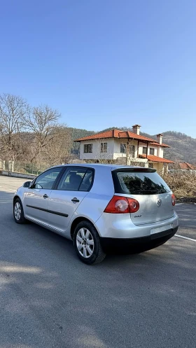 ����� �� �������� �� VW Golf 1.6 ������ 102�.� ���� ��� ��������. 
