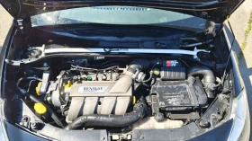 Renault Clio Sport 197 - 8999 € / 17600.51 лв. - 91222272 7