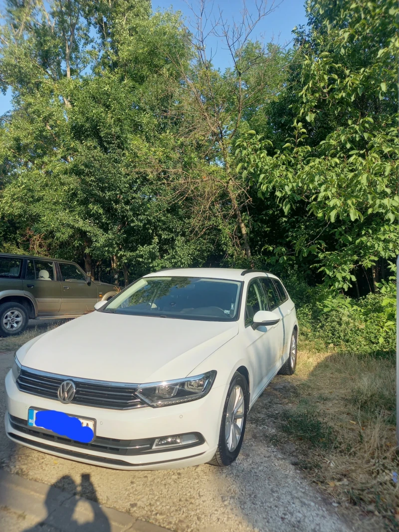 VW Passat, снимка 2 - Автомобили и джипове - 48996636