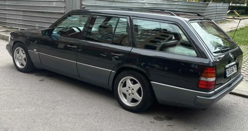 Mercedes-Benz 124 280 Sport Line, снимка 4 - Автомобили и джипове - 47641021