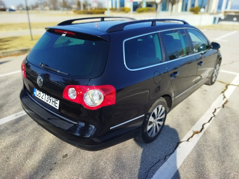 VW Passat, снимка 4 - Автомобили и джипове - 49006087