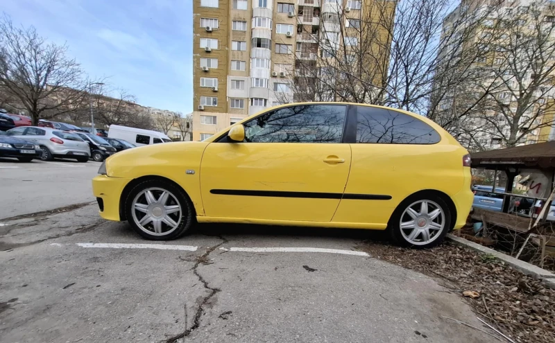 Seat Ibiza, снимка 5 - Автомобили и джипове - 49483258