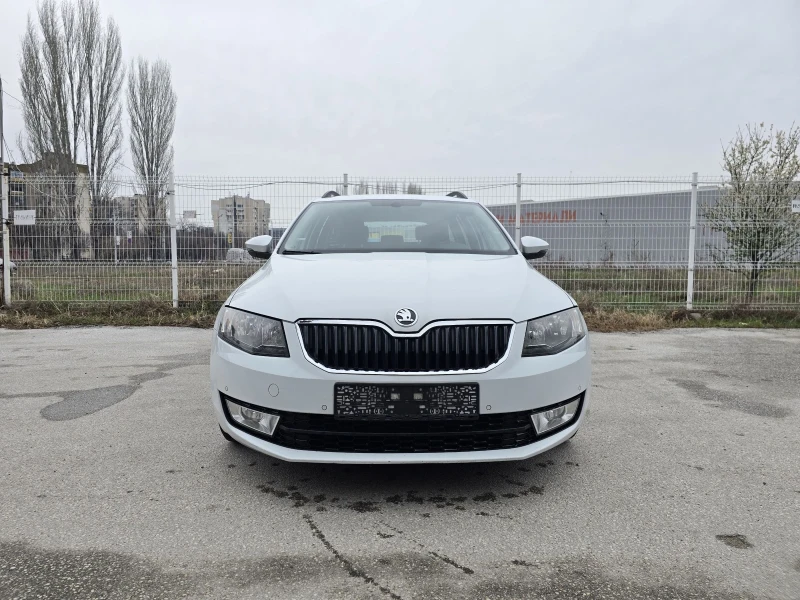 Skoda Octavia 1.6TDI, снимка 14 - Автомобили и джипове - 50215663
