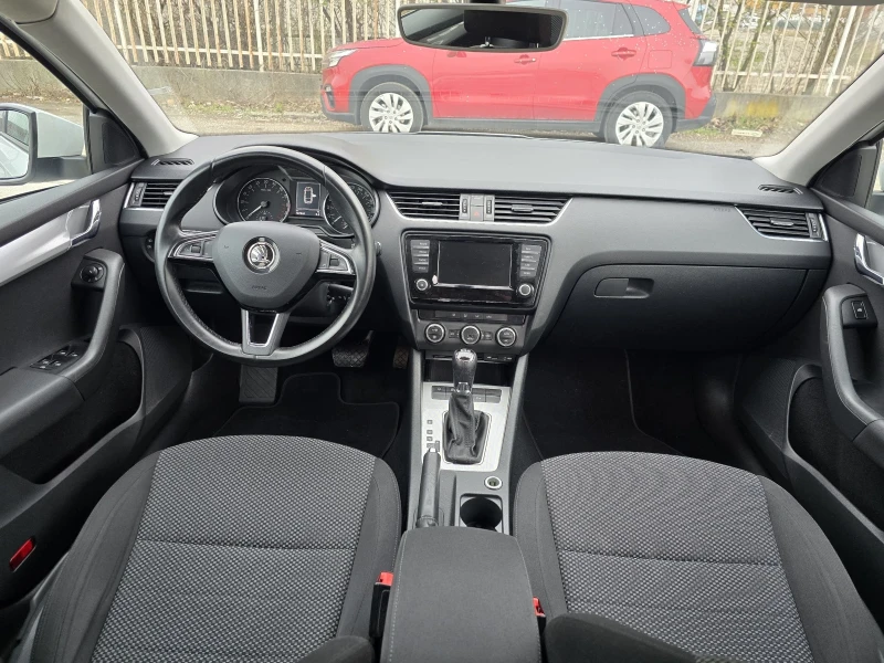 Skoda Octavia 1.6TDI, снимка 7 - Автомобили и джипове - 50215663