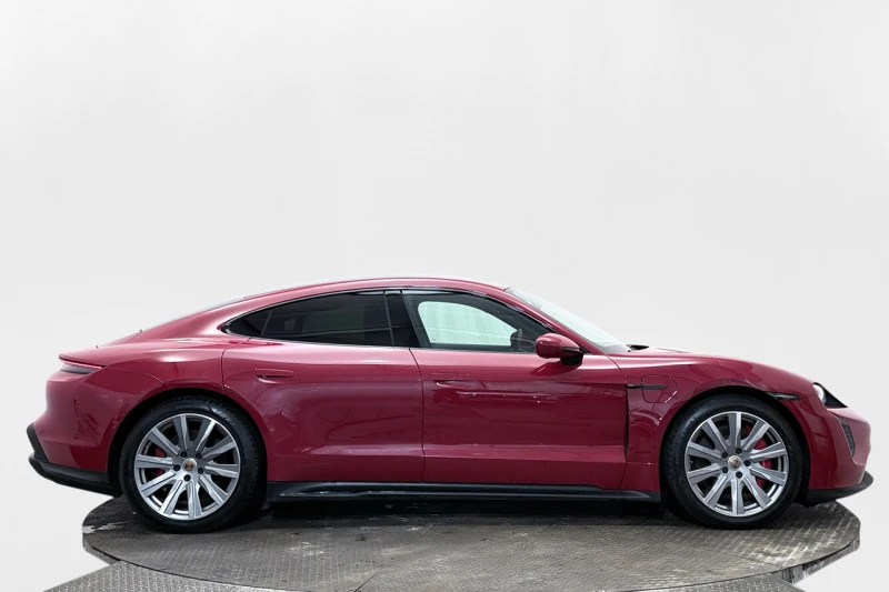 Porsche Taycan GTS, снимка 4 - Автомобили и джипове - 51892360